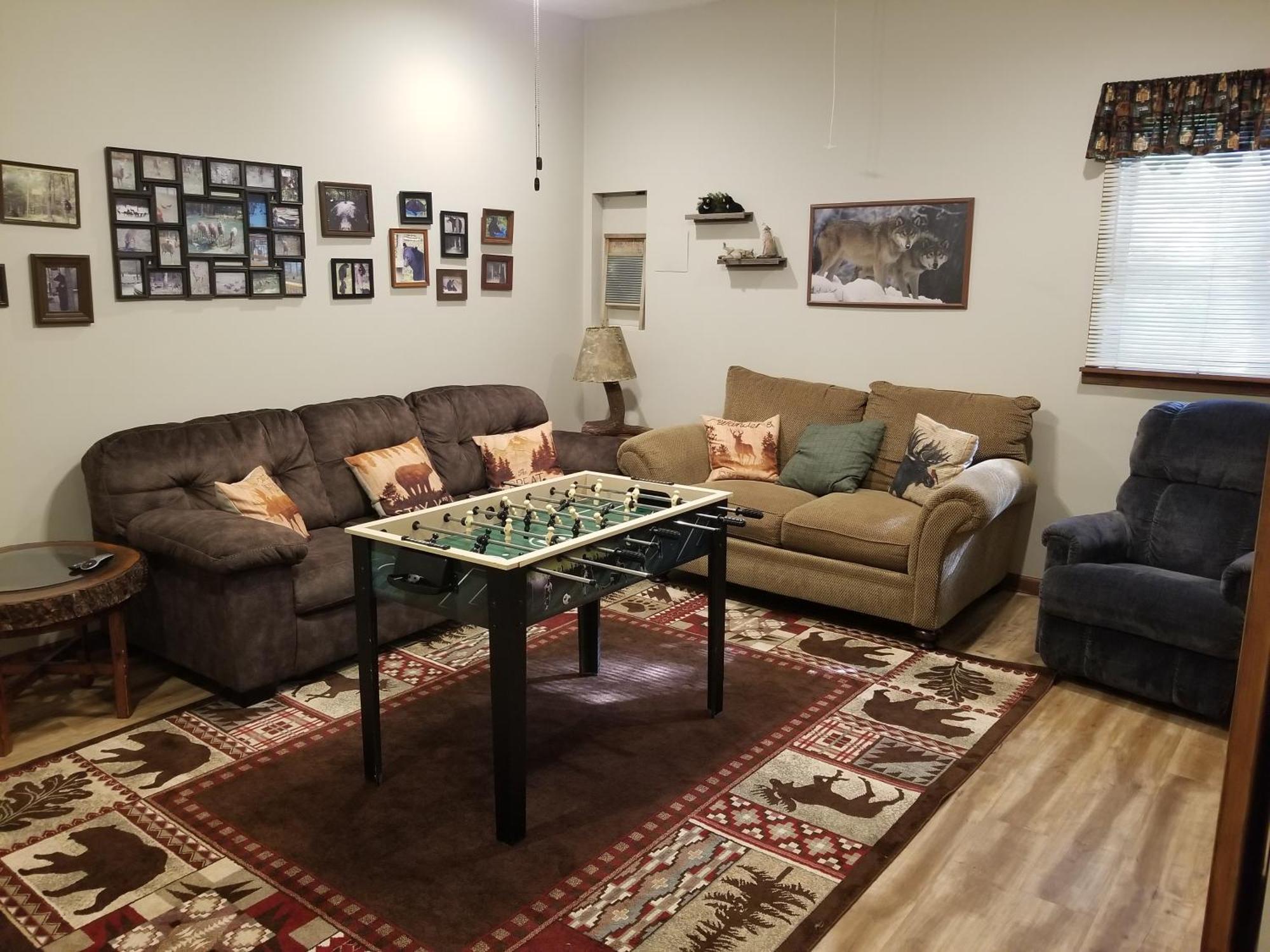 Serenity And Fun All In One In This Cozy Pocono Cabin Джим Торп Екстериор снимка